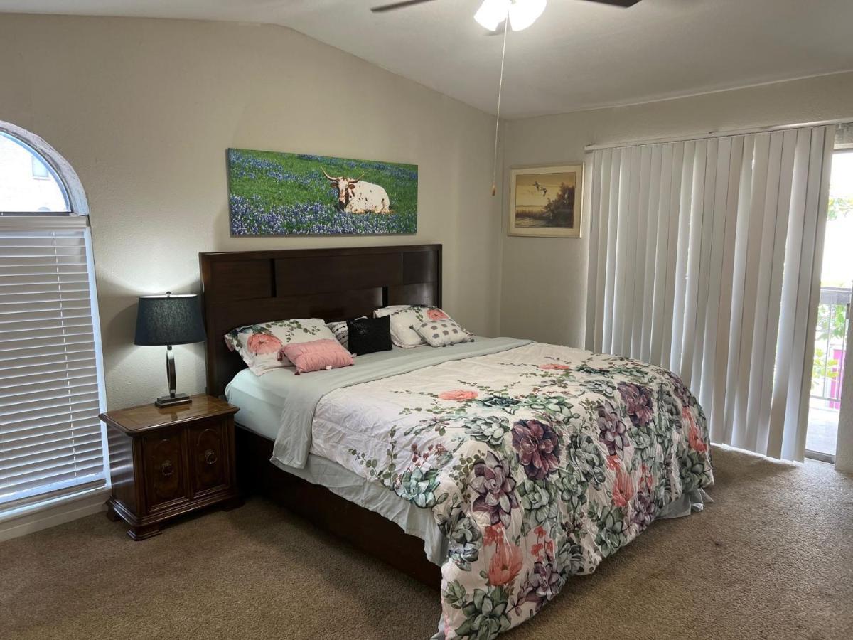 Beautiful 1-Bedroom Townhome With Nice Amenities Houston Zewnętrze zdjęcie
