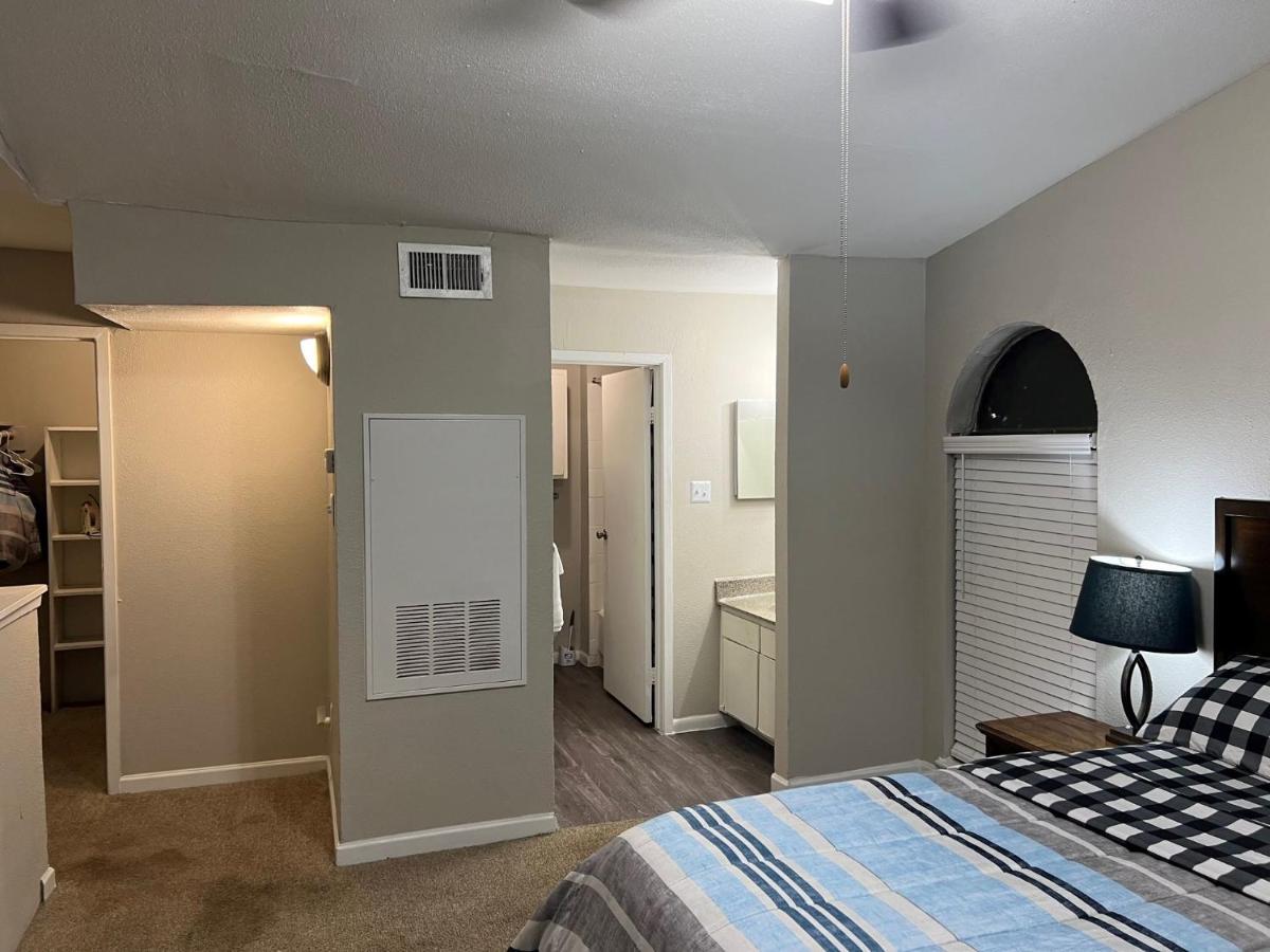 Beautiful 1-Bedroom Townhome With Nice Amenities Houston Zewnętrze zdjęcie